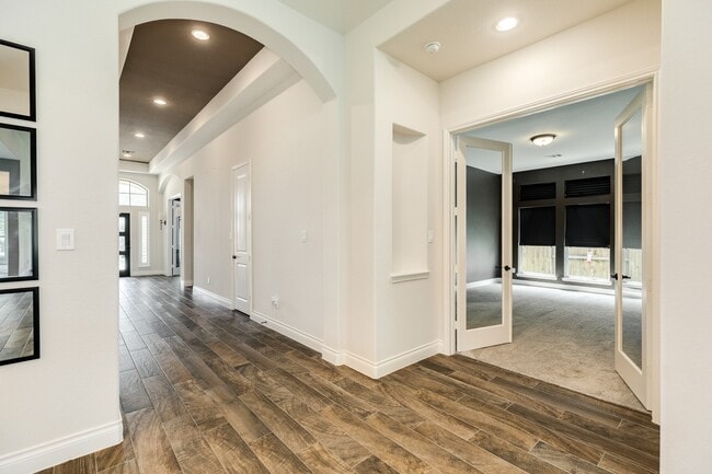 Building Photo - 10318 Granite Ct