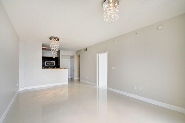 Building Photo - 550 Okeechobee Blvd