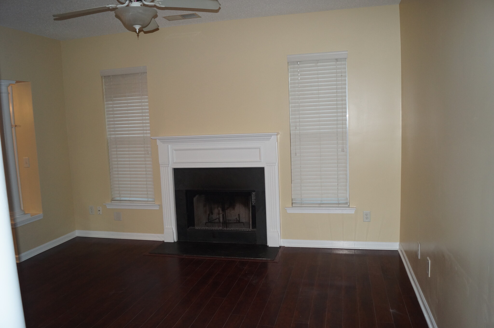 Living Room - 3506 Clear Creek Xing NW