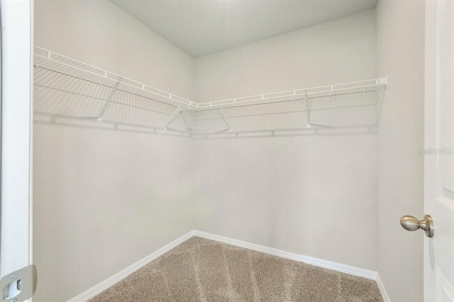 Building Photo - 726 Legacy Dr