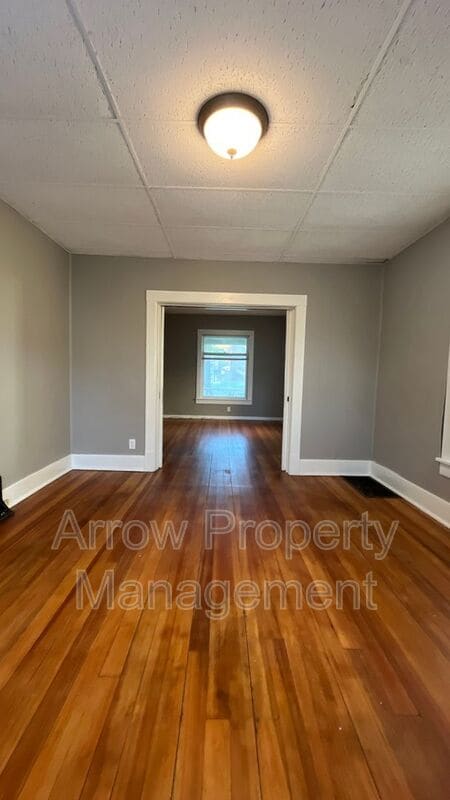 Building Photo - 1312 Peach St