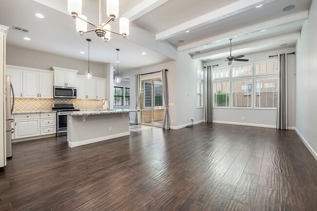 Building Photo - Gorgeous and spacious home in Gilbert, AZ!