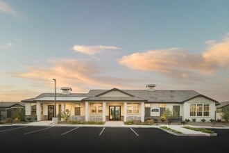 Building Photo - Estia Windrose