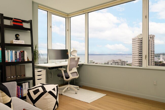 Building Photo - Seattle Heights Condominiums ~ Belltown