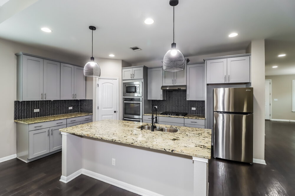 Building Photo - 8113 Pescara Cove