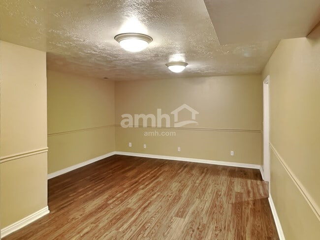 Building Photo - 628 N 540 W