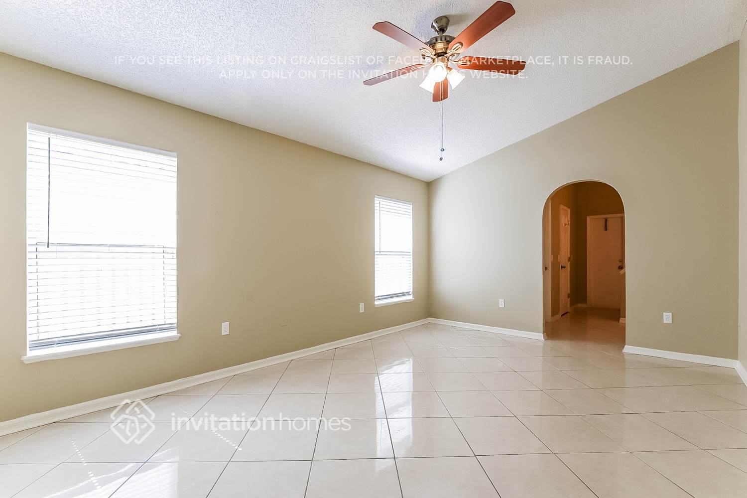 Building Photo - 820 Brightview Dr