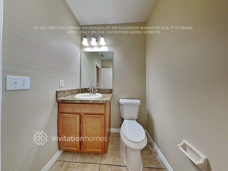 Building Photo - 1041 Seminole Sky Dr