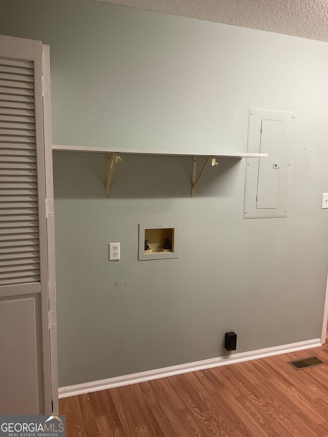 Building Photo - 76 Jacqueline Dr