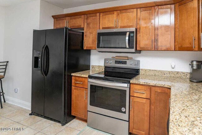 Building Photo - 39 Wintergreen Dr