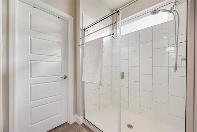 Building Photo - 1605 Woodpecker St