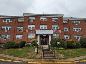 Building Photo - 1730 State St
