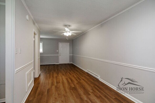 Building Photo - 550 Macon Hwy