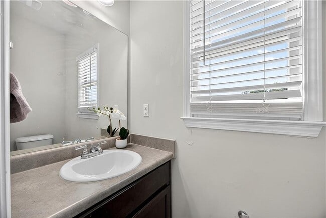 Building Photo - 11061 Shadow Ct