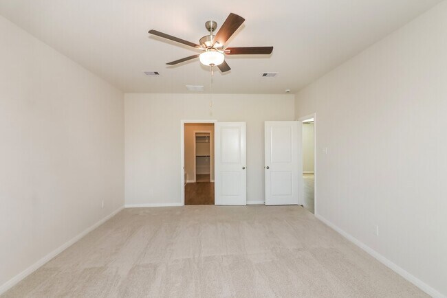 Building Photo - 409 Sunny Highlands Dr