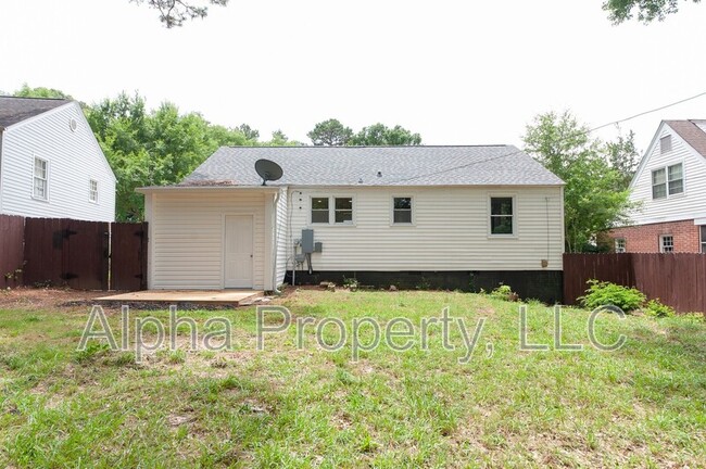 Building Photo - 107 Briarwood Rd