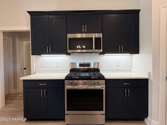 Building Photo - 135 Ridley Ln