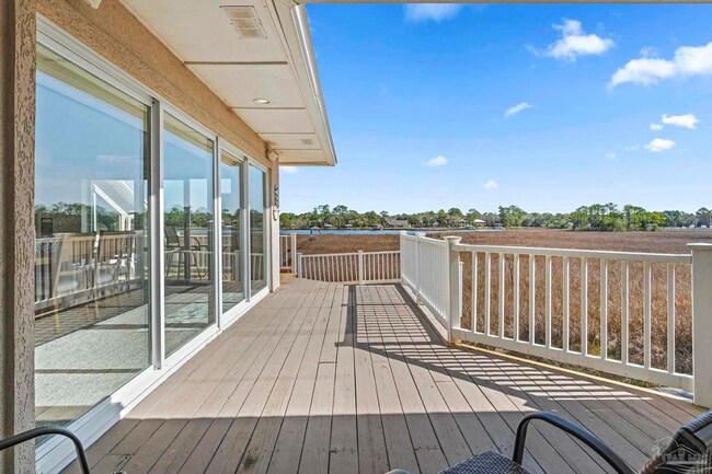 Building Photo - Custom-Built Waterfront Home