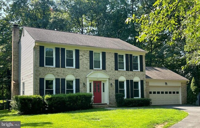Building Photo - 11415 Jordan Ln