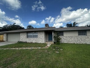 Building Photo - 3700 SE 34th Ct