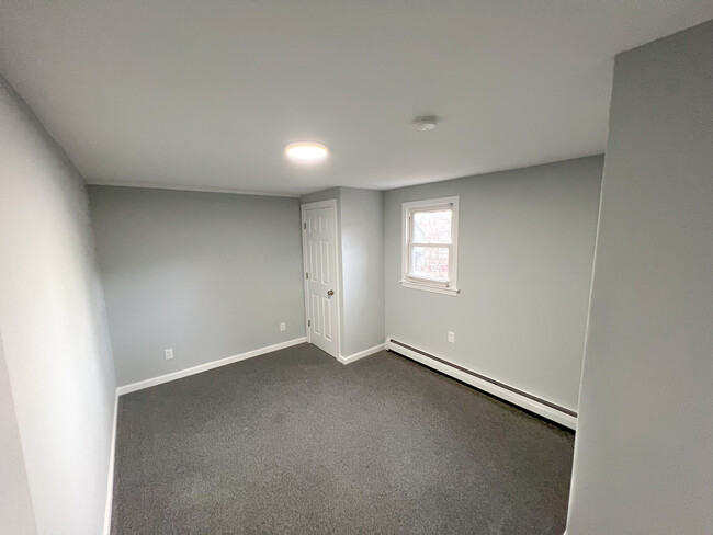 Building Photo - 161 Cherry St