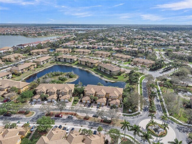 Building Photo - 8200 NW 128th Ln