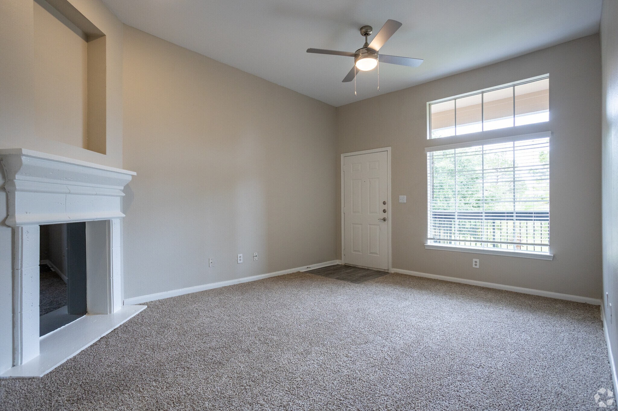 Westmount at Mason Creek 21500 Park Row Dr Katy TX 77449 Apartment