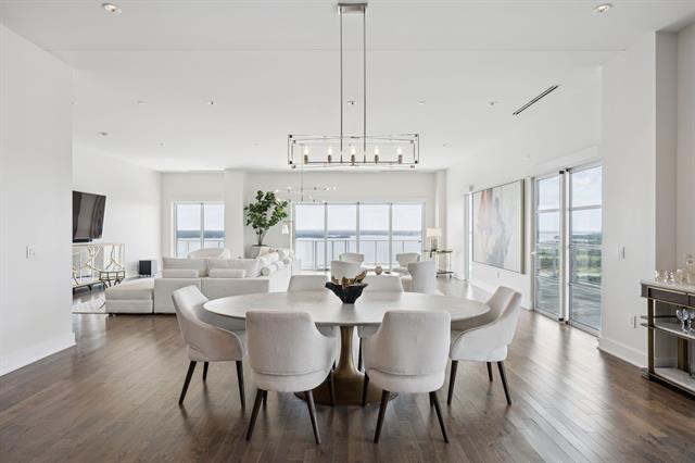 Building Photo - 2800 Lakeside Pkwy