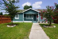 Building Photo - 6803 6th St