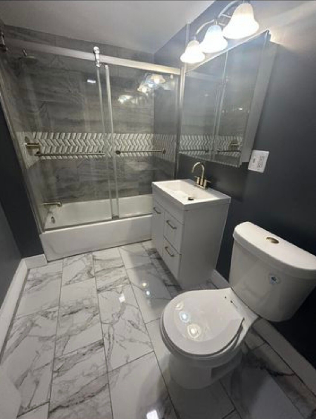 Building Photo - 4 Chapel Pl