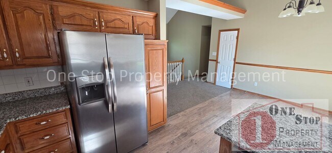 Building Photo - 4 Bedroom, 2.5 Bathroom home in Belton!