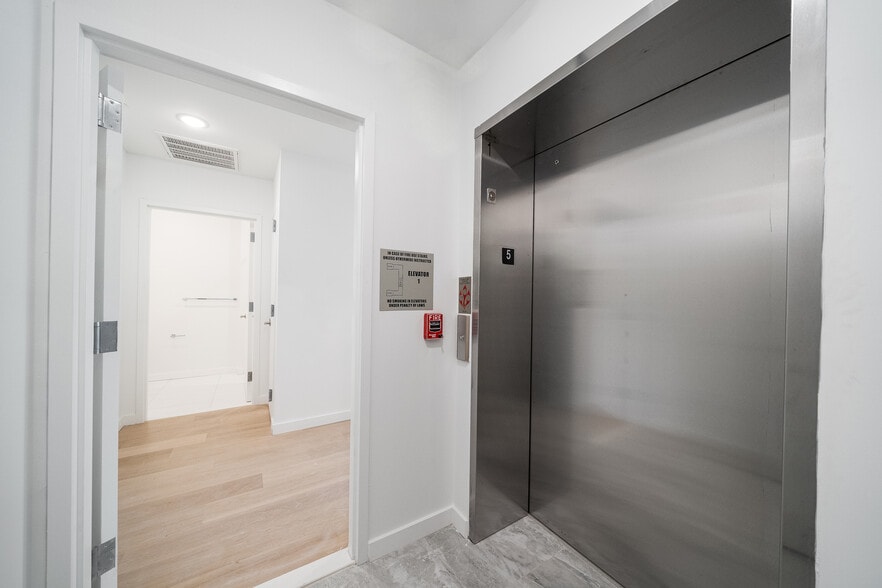 Building Photo - 417 Jackson St