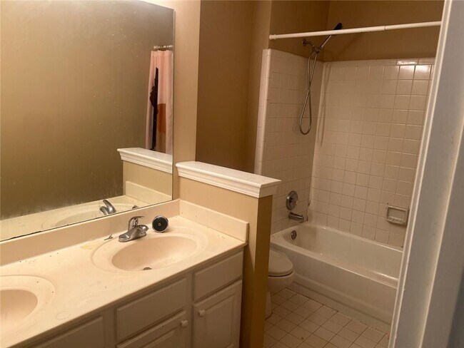 Building Photo - 158 Kenley Ct