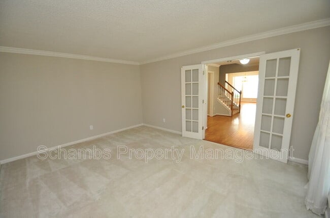 Building Photo - 2307 Fordcrest Dr