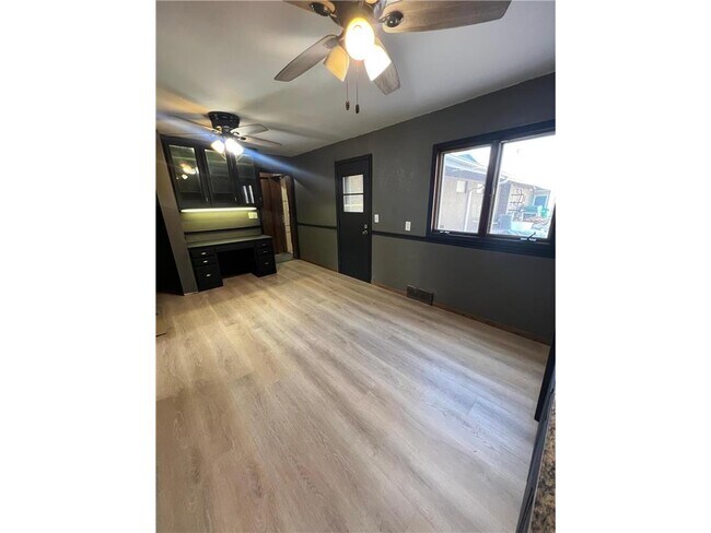 Building Photo - 2345 County