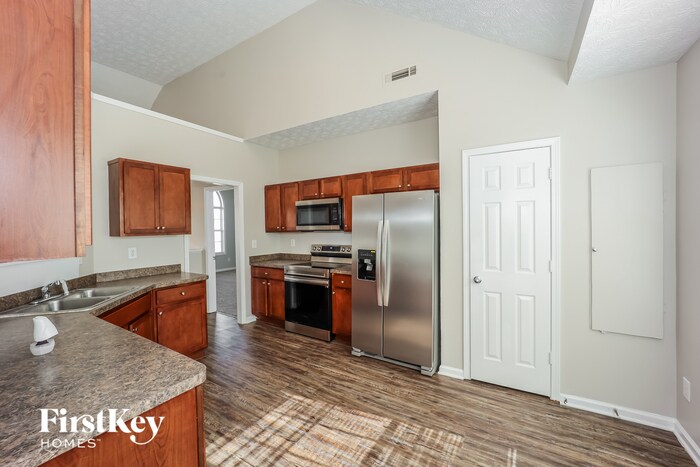 Building Photo - 420 Ashley Trail