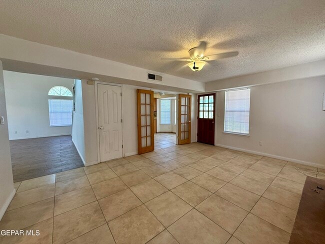 Building Photo - 10924 Walden Pond Ln