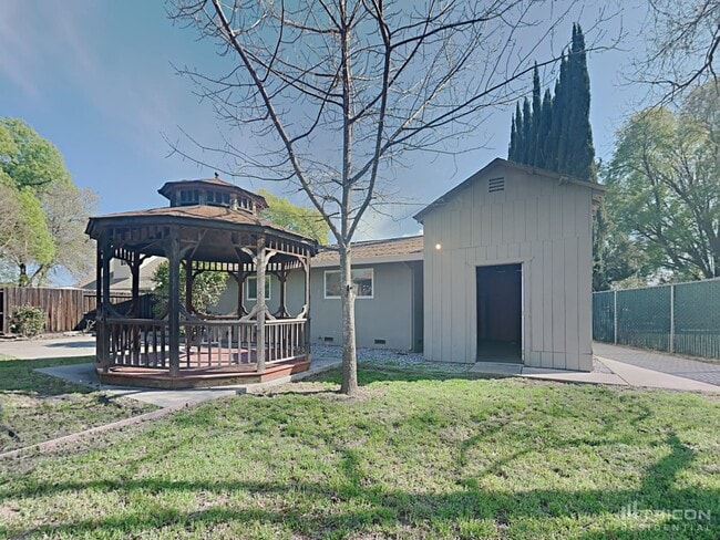 Building Photo - 810 Capstan Ct