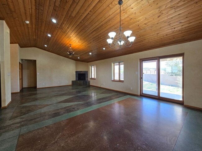 Building Photo - 4 Alma Ct