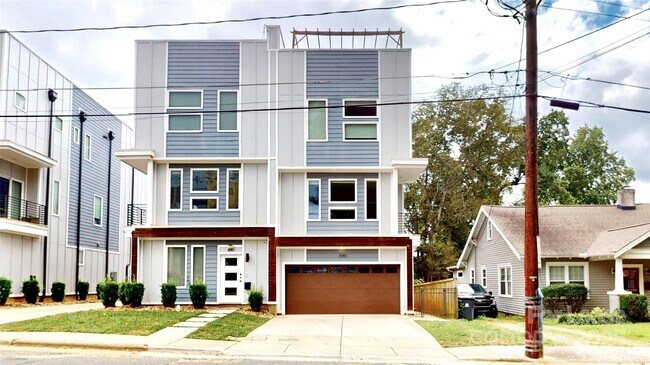 Building Photo - 208 Walnut Ave