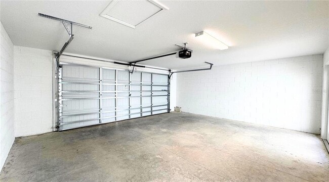 Building Photo - 15388 Burgtheater Dr