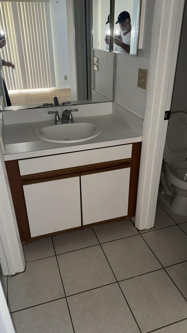 Building Photo - 6339 La Costa Dr