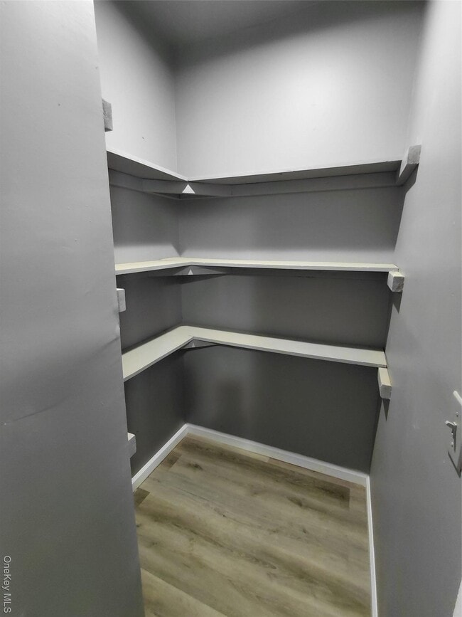 Building Photo - 80 Prospect St