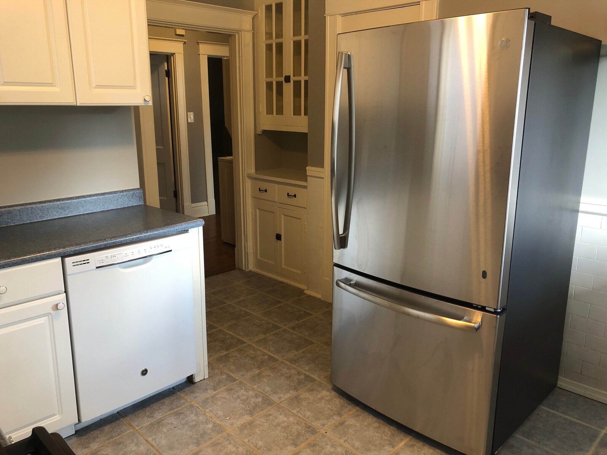 Building Photo - 4516 Shenandoah Ave