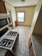 Building Photo - Whitestone Manor Apartments