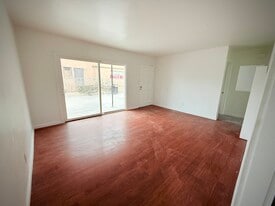 Building Photo - 5443 Imperial Ave