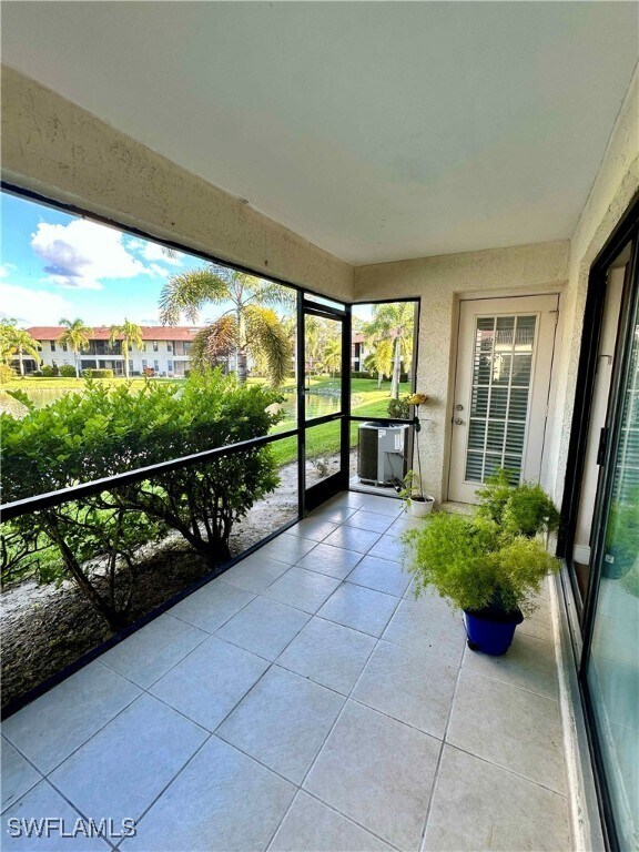 Building Photo - 5283 Treetops Dr