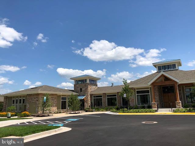 Building Photo - 22341 TrailView Crossing Terrace