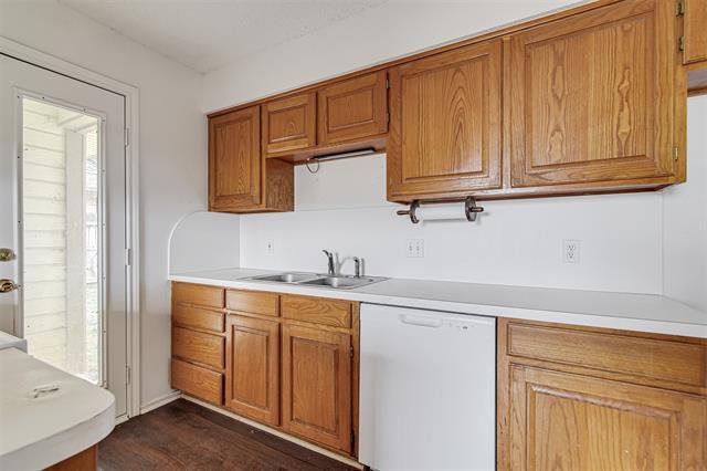 Building Photo - 606 McAnear St