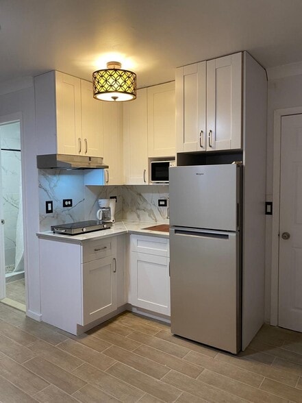 Building Photo - 2430 NW 102nd Ter